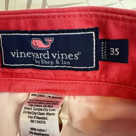Vineyard Vines Men’s Breaker Shorts Size 35 Pink/Coral Color - Picture 2 of 7
